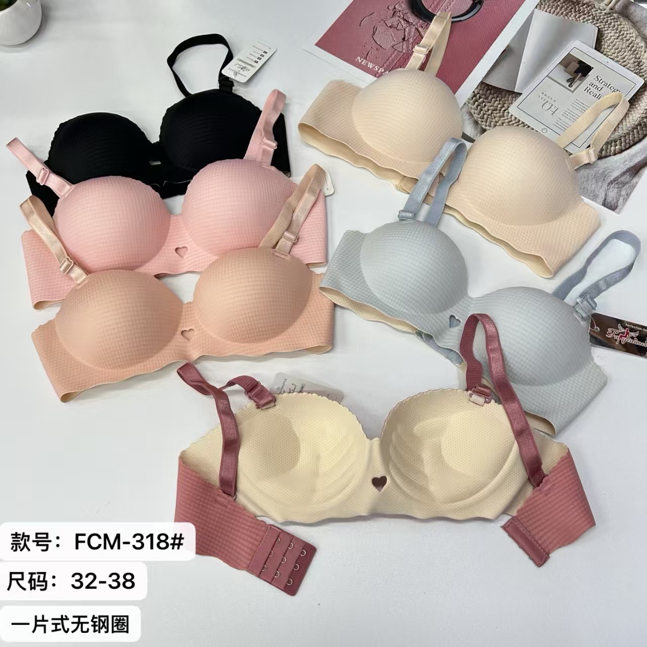 女士文胸外贸出口中东非洲一片式手掌杯无痕文胸女士无钢圈文胸