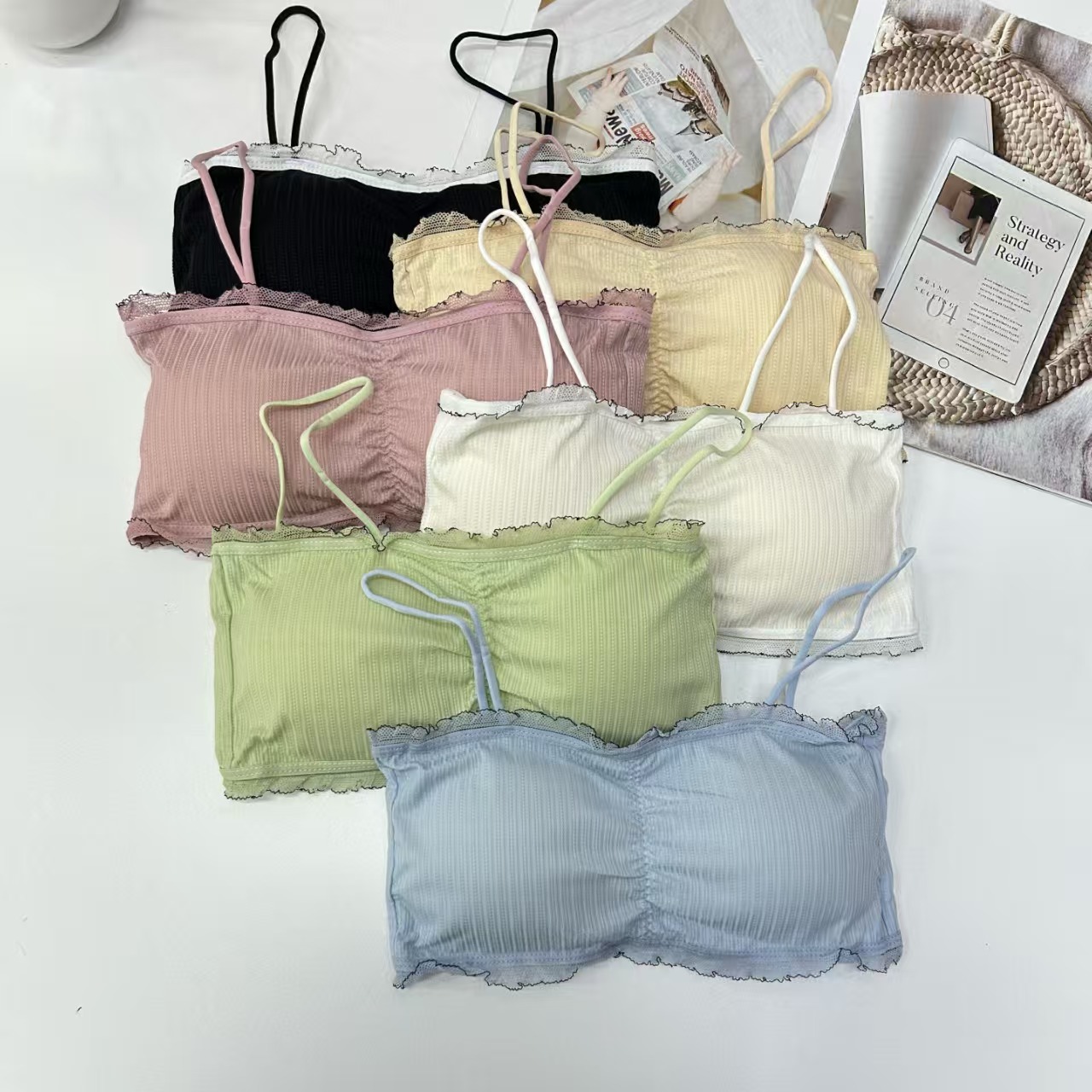 外贸出口中东非洲女士吊带蕾丝美背无钢圈三排扣蕾丝性感情趣内衣