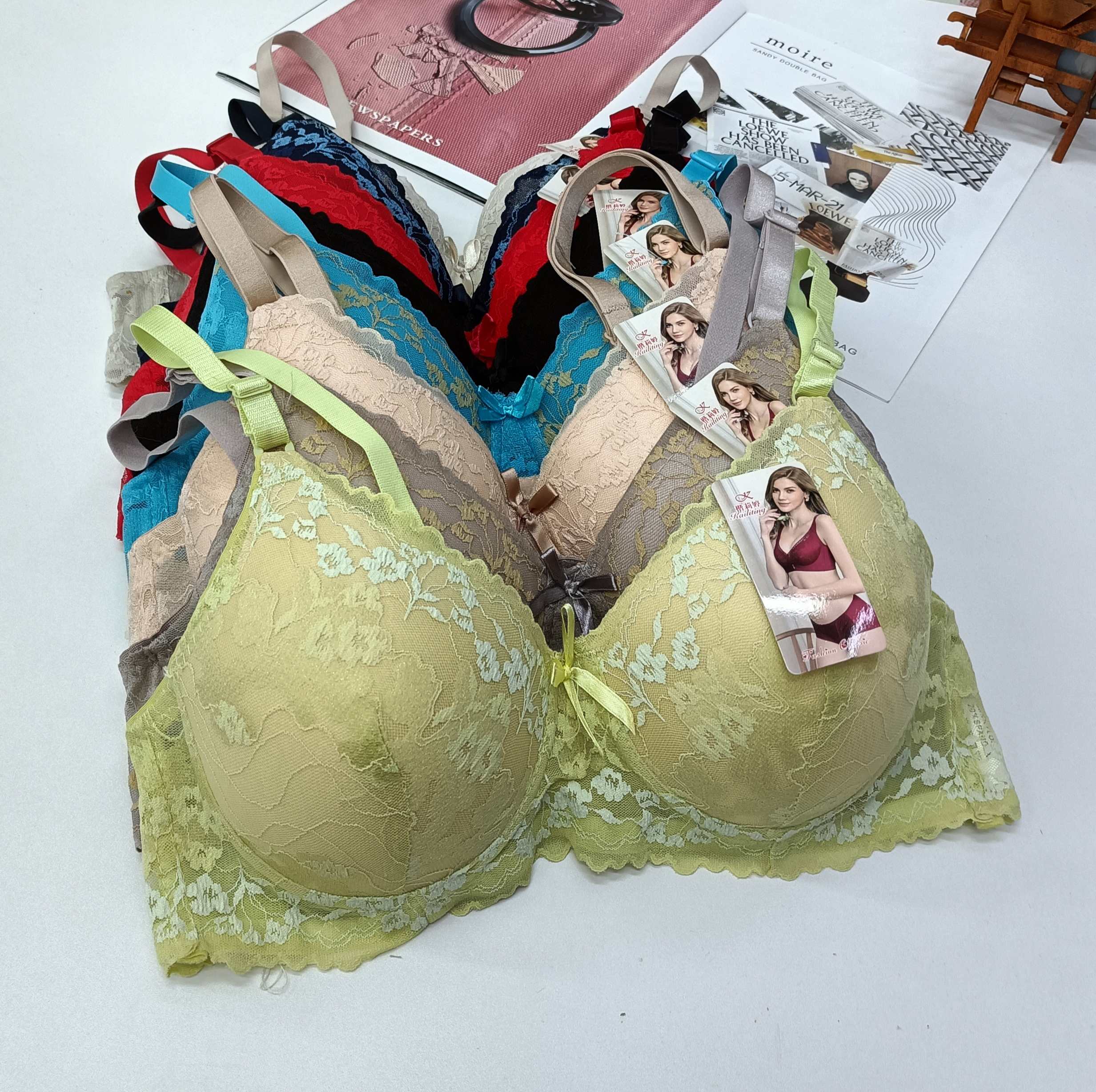 外贸出口欧美非洲现货带钢圈性感蕾丝内衣纯色撞色图案聚拢带装饰