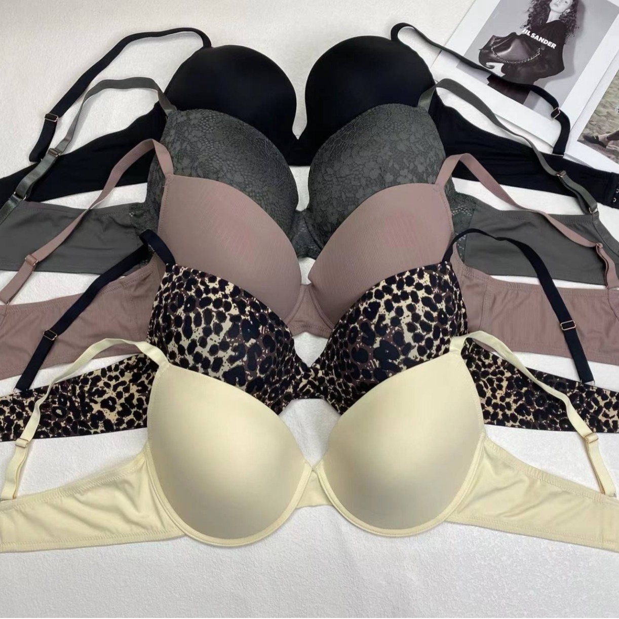 外单大杯欧美库存清仓蕾丝印花光面混合款杂款文胸新款大胸混合文