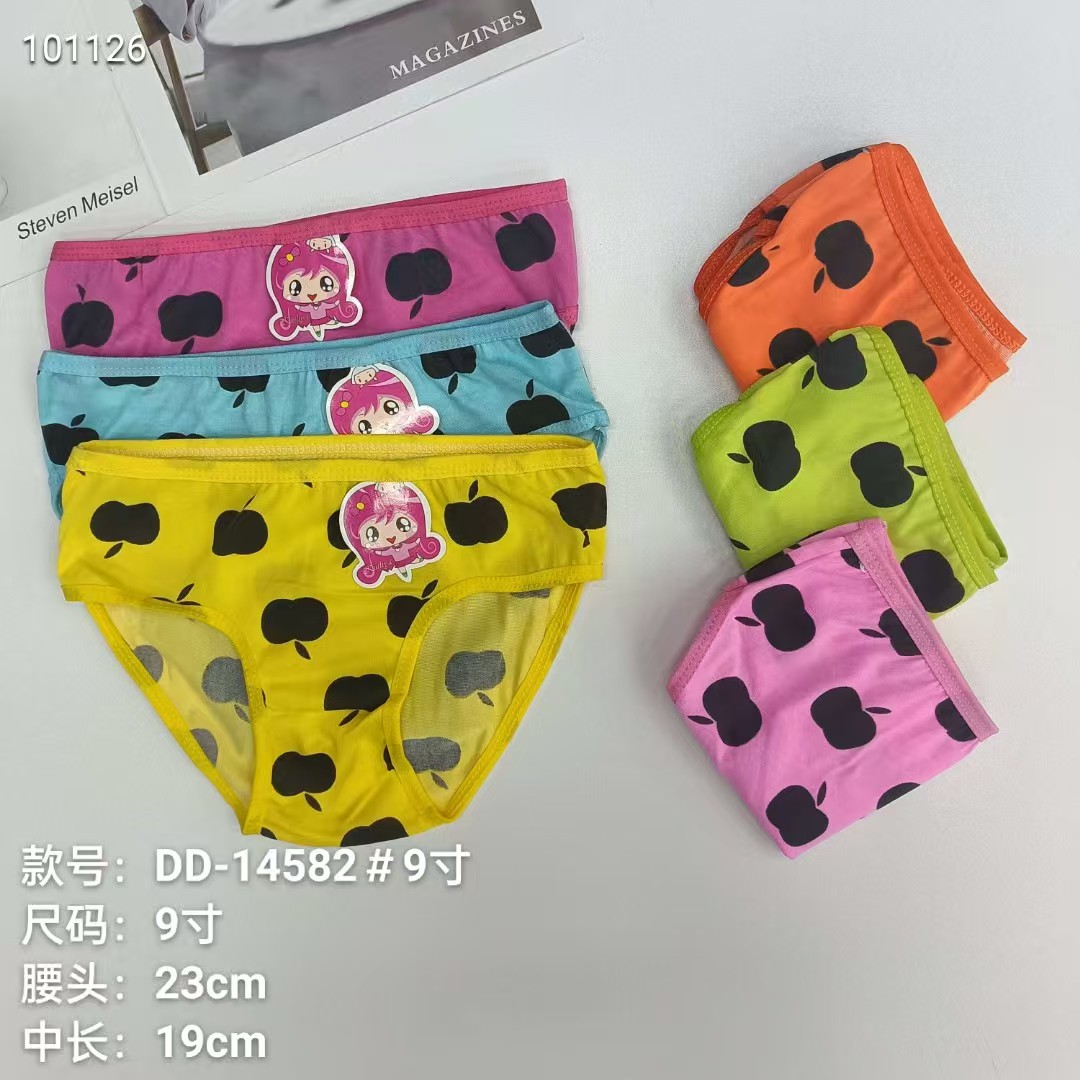 外贸出口内裤儿童内裤女舒适透气三角裤爱心印花热销非洲出口内裤