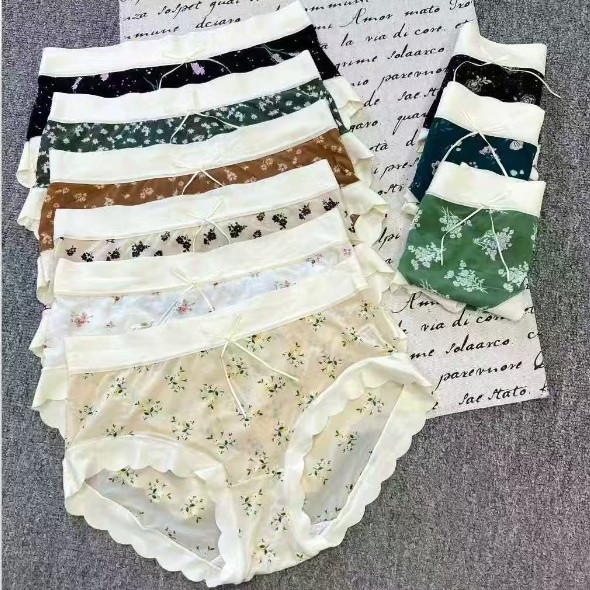 外贸出口非洲中东浪漫碎花无痕内裤女生夏季中腰超薄款冰丝透气。