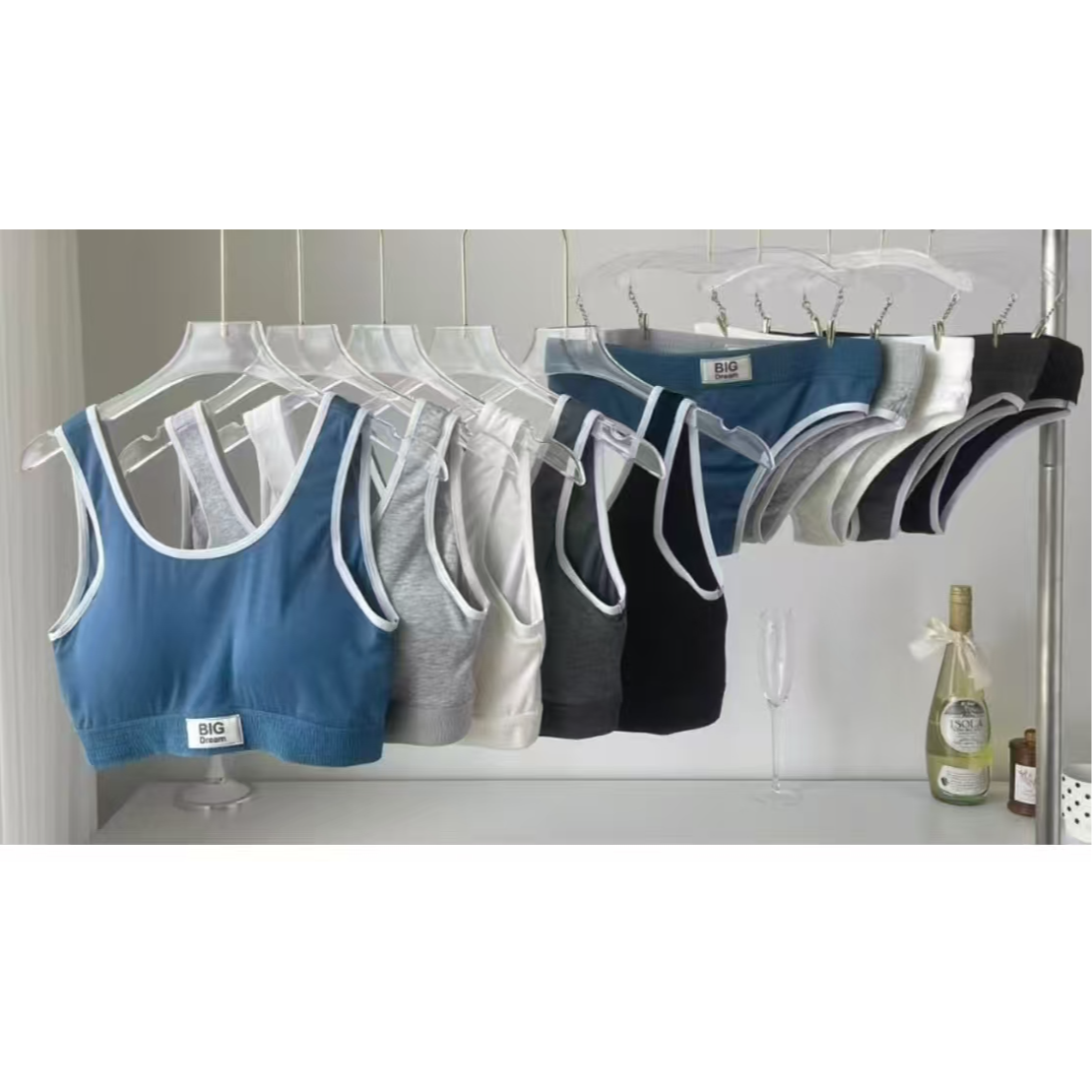 薄款背心式内衣带胸垫运动美背字母无钢圈文胸内裤套装女全罩杯