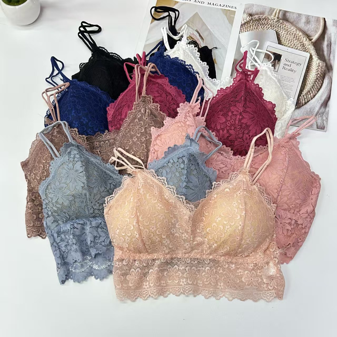 外贸出口中东非洲女士背心女士蕾丝吊带背心蕾丝杯面性感情趣背心