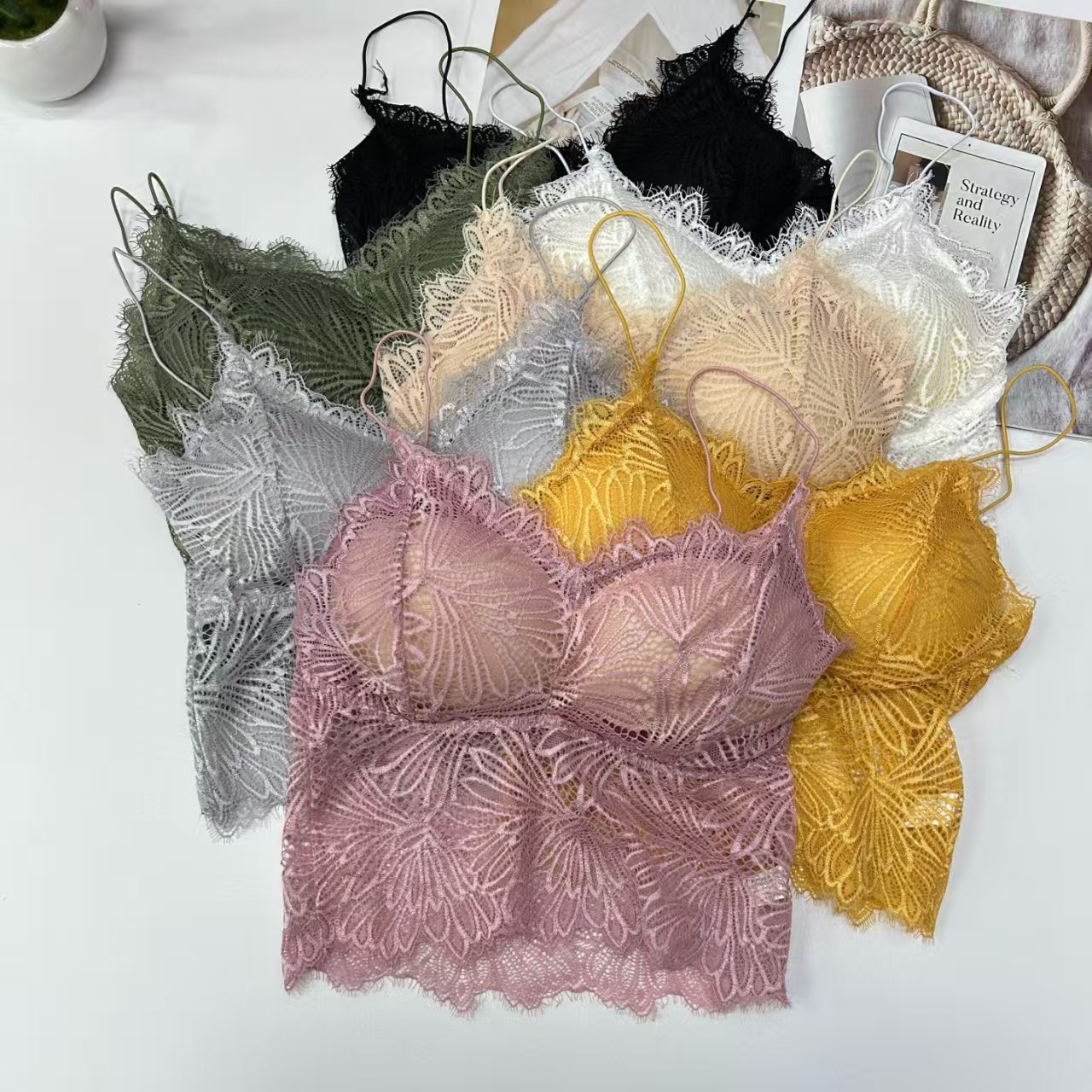 外贸出口中东非洲女士背心蕾丝杯面舒适透气性感情趣背心吊带