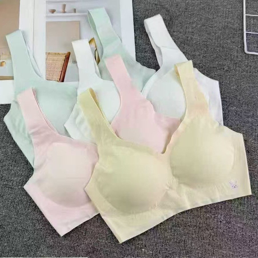 外贸出口库存无痕可爱少女内衣发育期青少年透气舒适冰丝小背心..